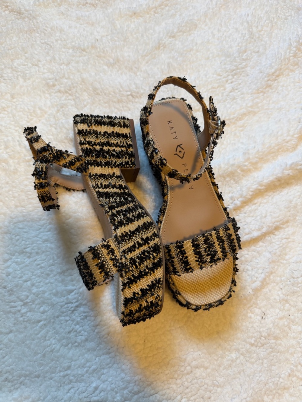 Katy Perry Collections Black and Beige Tweed Platform Sandals Size-6.5